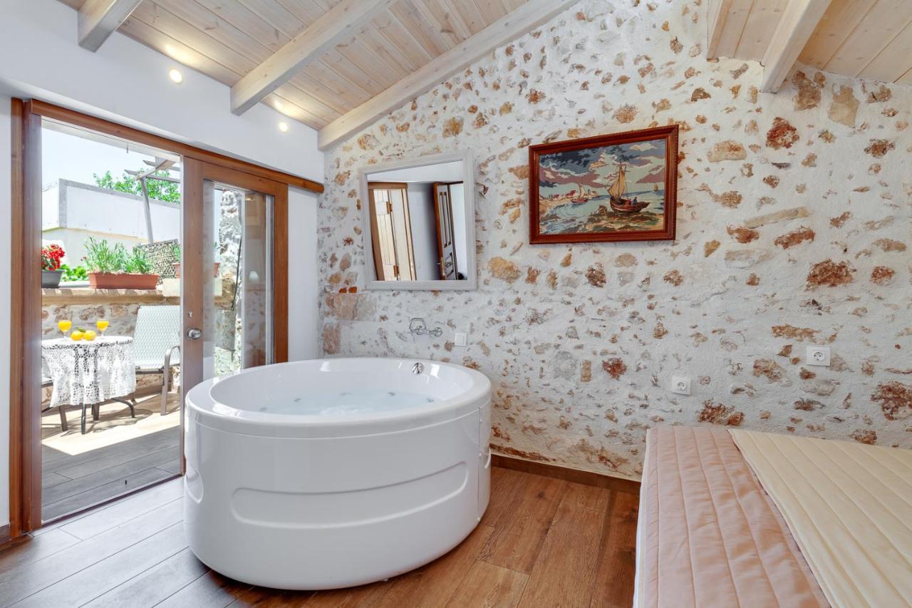 Hamam Suites Portou Chania  Exterior photo